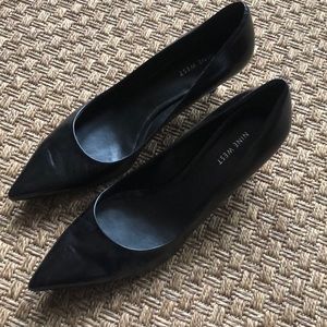 Black leather pointed heels